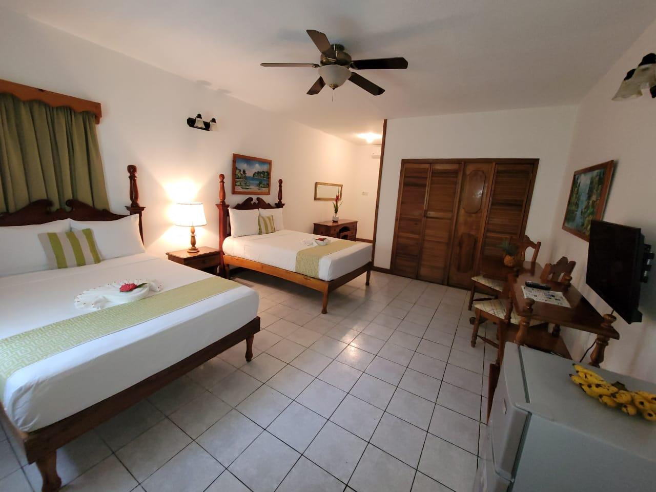 Merrils Beach Resort II Negril Exterior foto