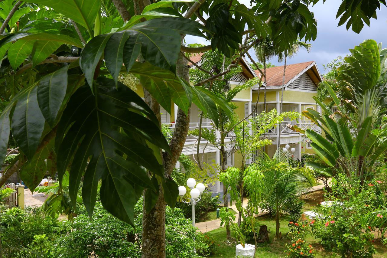 Merrils Beach Resort II Negril Exterior foto